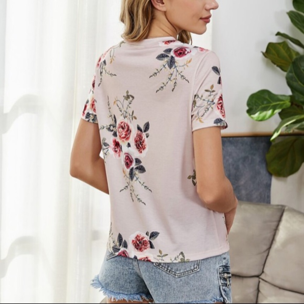 LAST ONE! Dusty Rose Floral Print Short Sleeve Top - Picture 2 of 8